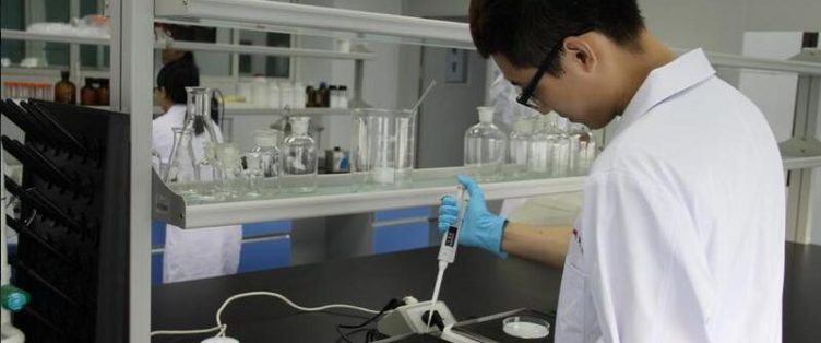 New paper chemicals test in laboratory